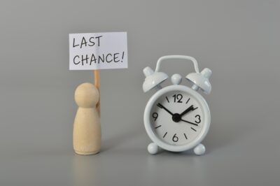 last chance last minute business flights international europe